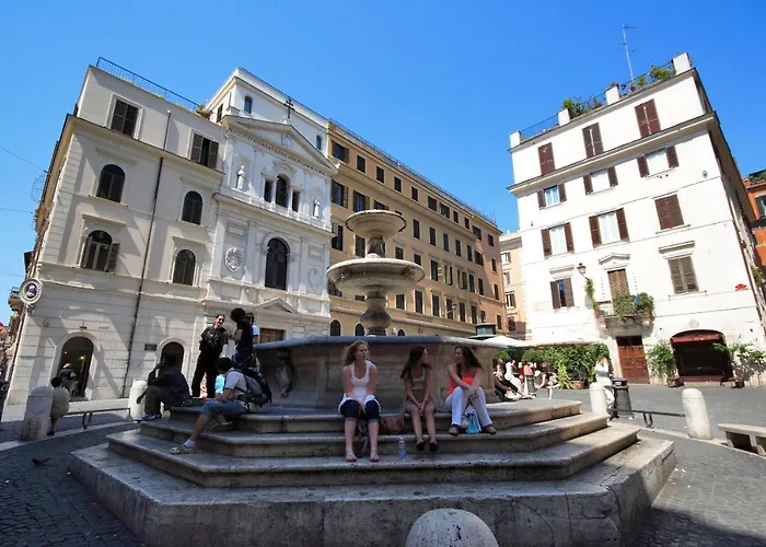 Unique Monti Colosseum Рим